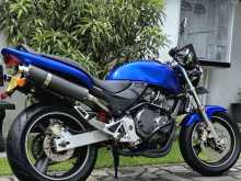 https://riyasewana.com/uploads/honda-hornet-181910184233.jpg