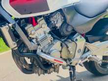 https://riyasewana.com/uploads/honda-hornet-201040311024.jpg