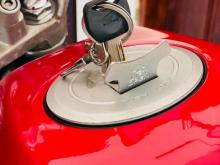 https://riyasewana.com/uploads/honda-hornet-21942486744.jpg