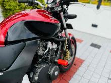 https://riyasewana.com/uploads/honda-hornet-2218504024834.jpg