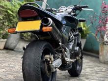 https://riyasewana.com/uploads/honda-hornet-2312594124881.jpg