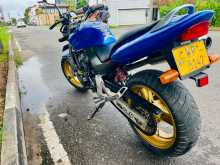 https://riyasewana.com/uploads/honda-hornet-2313545113862.jpg