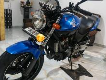 Honda Hornet 2024 Motorbike