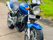 https://riyasewana.com/uploads/honda-hornet-2417062013433.jpg