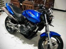 https://riyasewana.com/uploads/honda-hornet-2417265124263.jpg