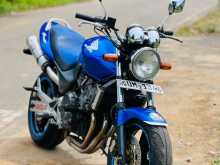 Honda Hornet 250 2001 Motorbike