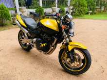 https://riyasewana.com/uploads/honda-hornet-250-1421012513354.jpg