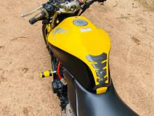 https://riyasewana.com/uploads/honda-hornet-250-1421021019765.jpg