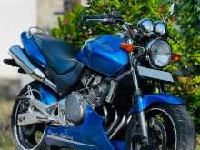 Honda Hornet 250 2004 Motorbike