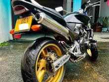 https://riyasewana.com/uploads/honda-hornet-250-1513220724822.jpg
