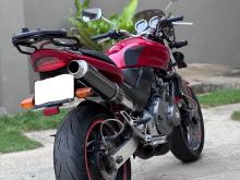 Honda Hornet 250 2004 Motorbike