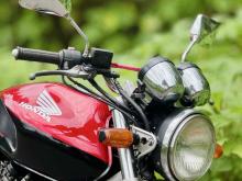 https://riyasewana.com/uploads/honda-hornet-250-1810431424112.jpg