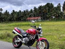 https://riyasewana.com/uploads/honda-hornet-250-201536331378484.jpg