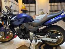 Honda Hornet 250 2002 Motorbike