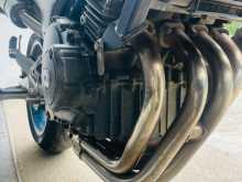 https://riyasewana.com/uploads/honda-hornet-250-211373813622.jpg