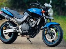 https://riyasewana.com/uploads/honda-hornet-250-211547126165.jpg
