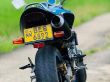 https://riyasewana.com/uploads/honda-hornet-250-211547126724.jpg