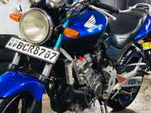 https://riyasewana.com/uploads/honda-hornet-250-229352922762.jpg