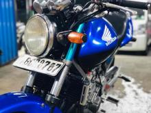 https://riyasewana.com/uploads/honda-hornet-250-229360724523.jpg