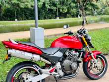 https://riyasewana.com/uploads/honda-hornet-250-237452213262.jpg