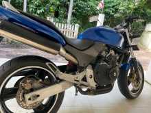 https://riyasewana.com/uploads/honda-hornet-250-2523370313063.jpg