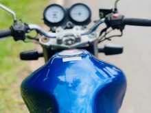 https://riyasewana.com/uploads/honda-hornet-250-2616022313413.jpg