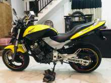 Honda Hornet 250 2012 Motorbike