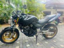 https://riyasewana.com/uploads/honda-hornet-250-3010291413313.jpg
