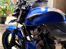 https://riyasewana.com/uploads/honda-hornet-250-31045554632.jpg