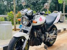 https://riyasewana.com/uploads/honda-hornet-250-321361124261.jpg