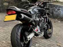 https://riyasewana.com/uploads/honda-hornet-250-416335122093.jpg