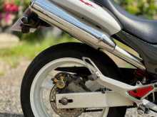 https://riyasewana.com/uploads/honda-hornet-250-71128374073.jpg