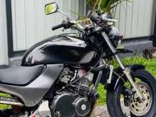 https://riyasewana.com/uploads/honda-hornet-250-716060913973.jpg