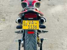 https://riyasewana.com/uploads/honda-hornet-250-71718584022.jpg