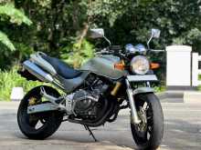https://riyasewana.com/uploads/honda-hornet-250-722270922583.jpg
