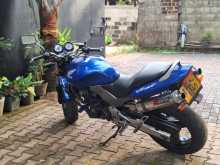 https://riyasewana.com/uploads/honda-hornet-2518482913652.jpg