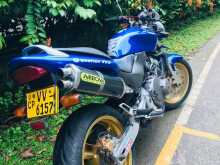 https://riyasewana.com/uploads/honda-hornet-2611392813224.jpg