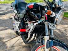 https://riyasewana.com/uploads/honda-hornet-2614283213472.jpg