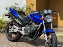 https://riyasewana.com/uploads/honda-hornet-26911115003.jpg