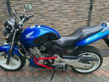 https://riyasewana.com/uploads/honda-hornet-27081313273.jpg
