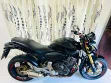 https://riyasewana.com/uploads/honda-hornet-271144454602.jpg