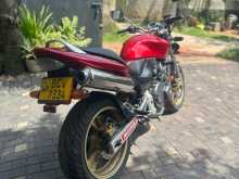 https://riyasewana.com/uploads/honda-hornet-2714303913914.jpg