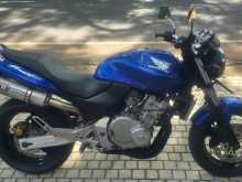 Honda Hornet 2012 Motorbike