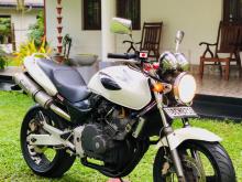 Honda Hornet 2015 Motorbike