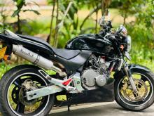 https://riyasewana.com/uploads/honda-hornet-28909016024.jpg