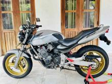 https://riyasewana.com/uploads/honda-hornet-2911101724603.jpg