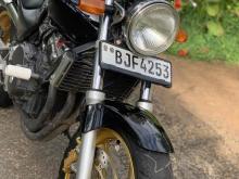 https://riyasewana.com/uploads/honda-hornet-3015545224892.jpg