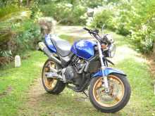 https://riyasewana.com/uploads/honda-hornet-3021281922883.jpg