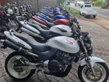 https://riyasewana.com/uploads/honda-hornet-306422513922.jpg