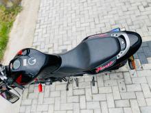 https://riyasewana.com/uploads/honda-hornet-30752328273.jpg